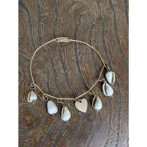 1990's little cowrie shell heart bangle